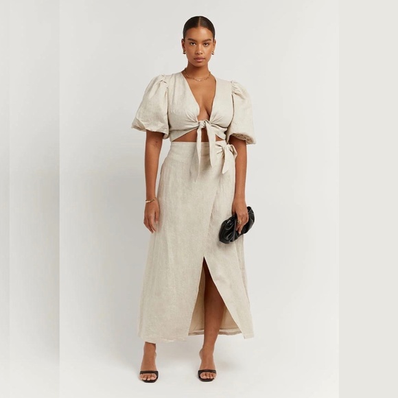 DISSH Dresses & Skirts - NWT DISSH Hallie 100% Linen Wrap Skirt, Size US 6